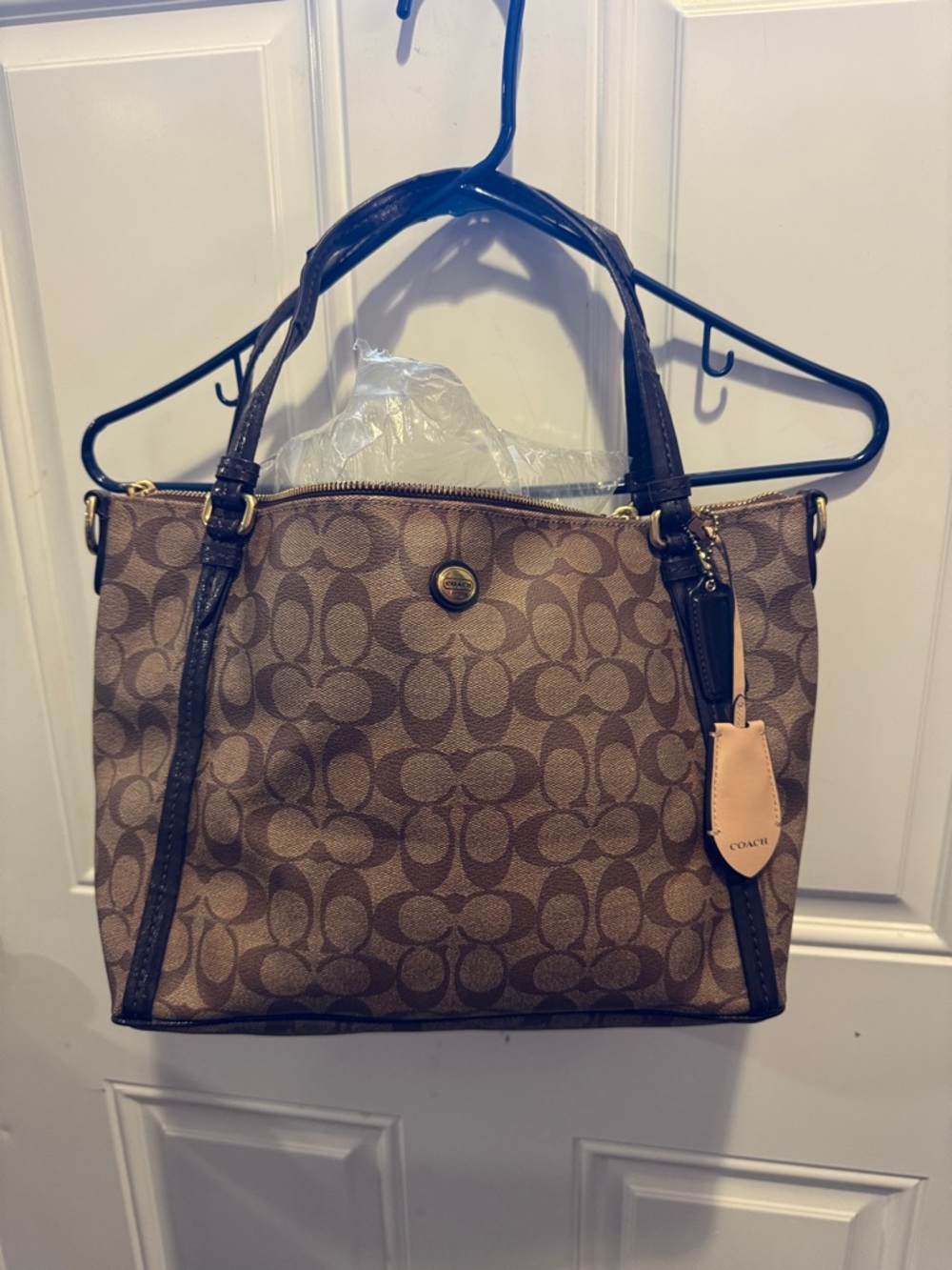 Coach Peyton Signature East West Convertible Pocket Tote Bag Signature $298.00